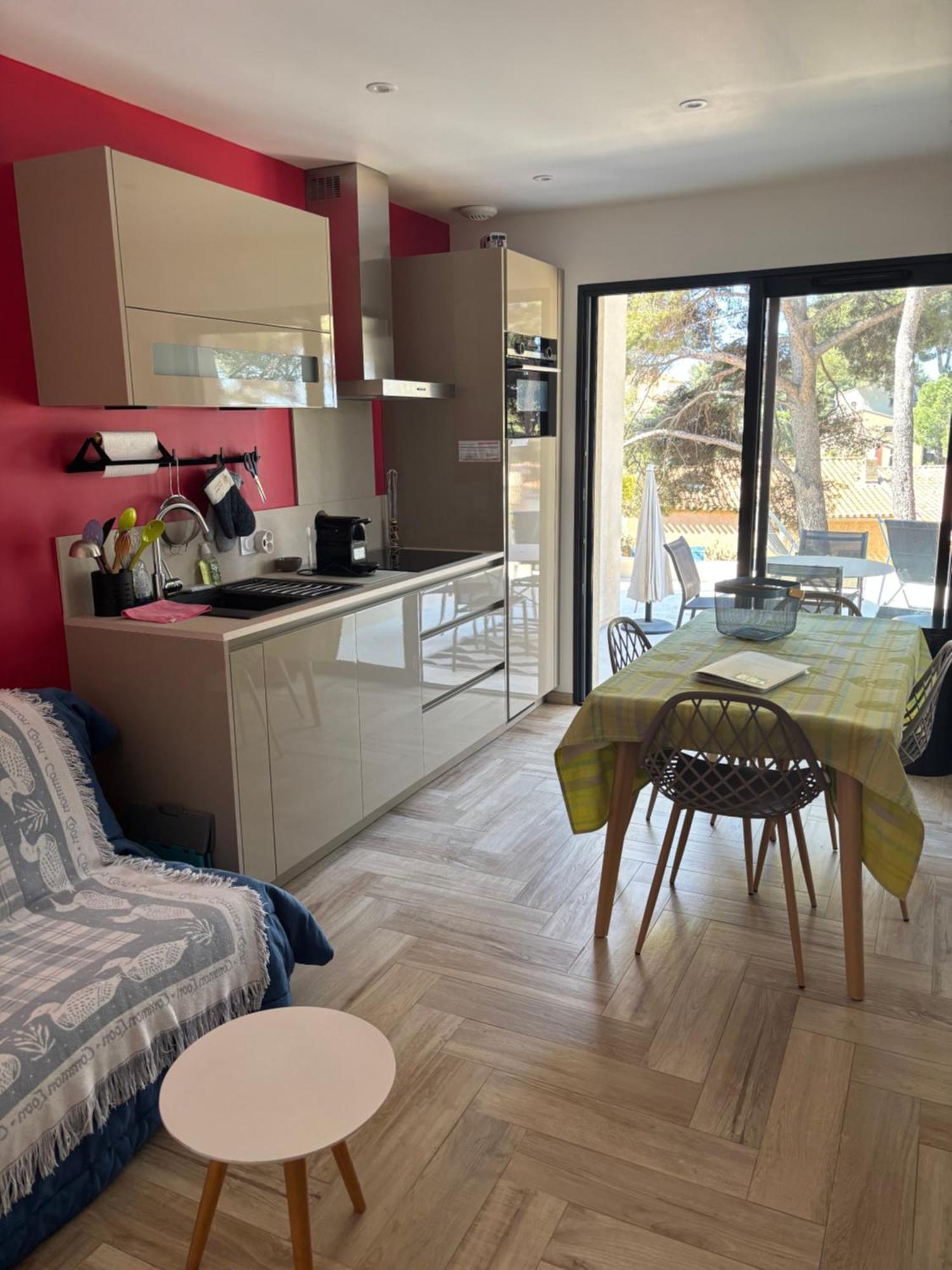 T2 Sur Apartment